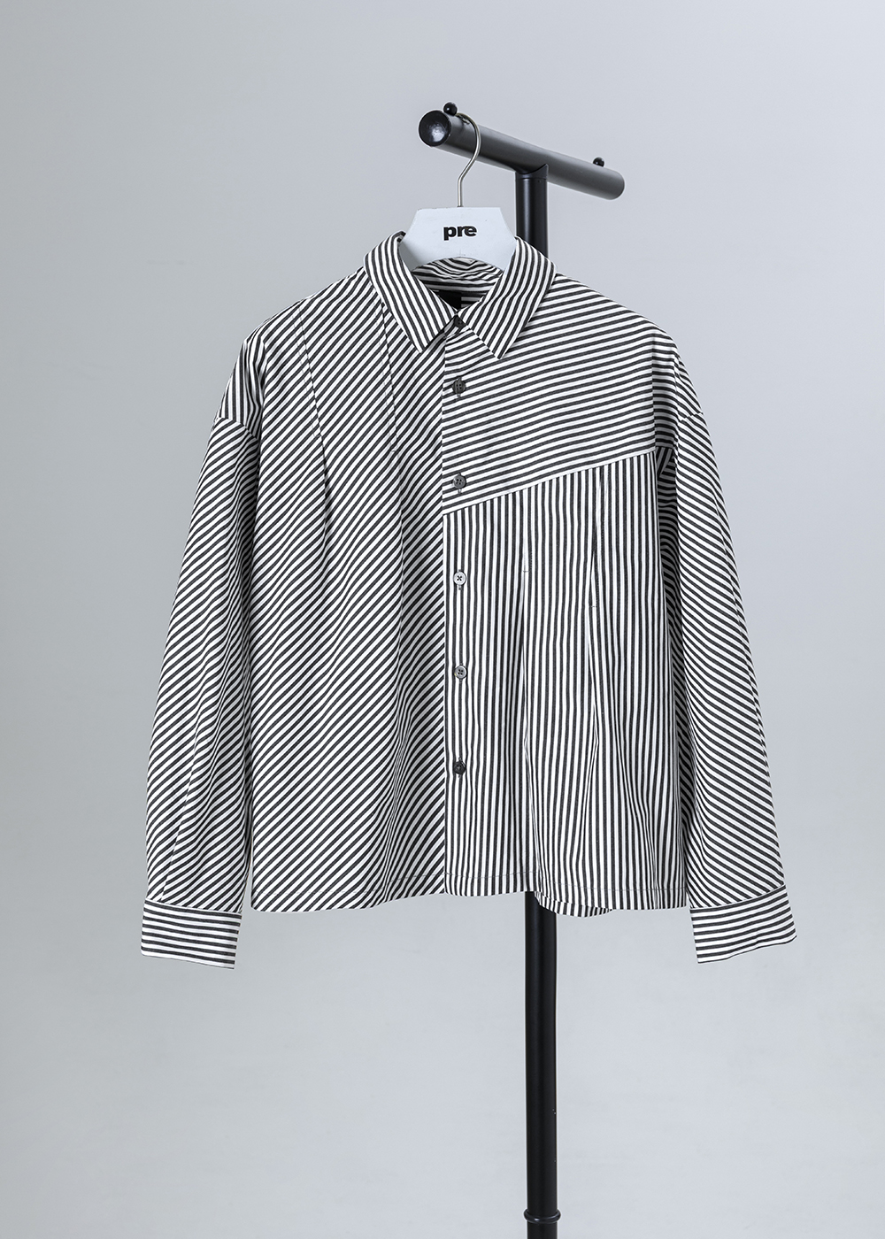 錯置條紋活褶襯衫