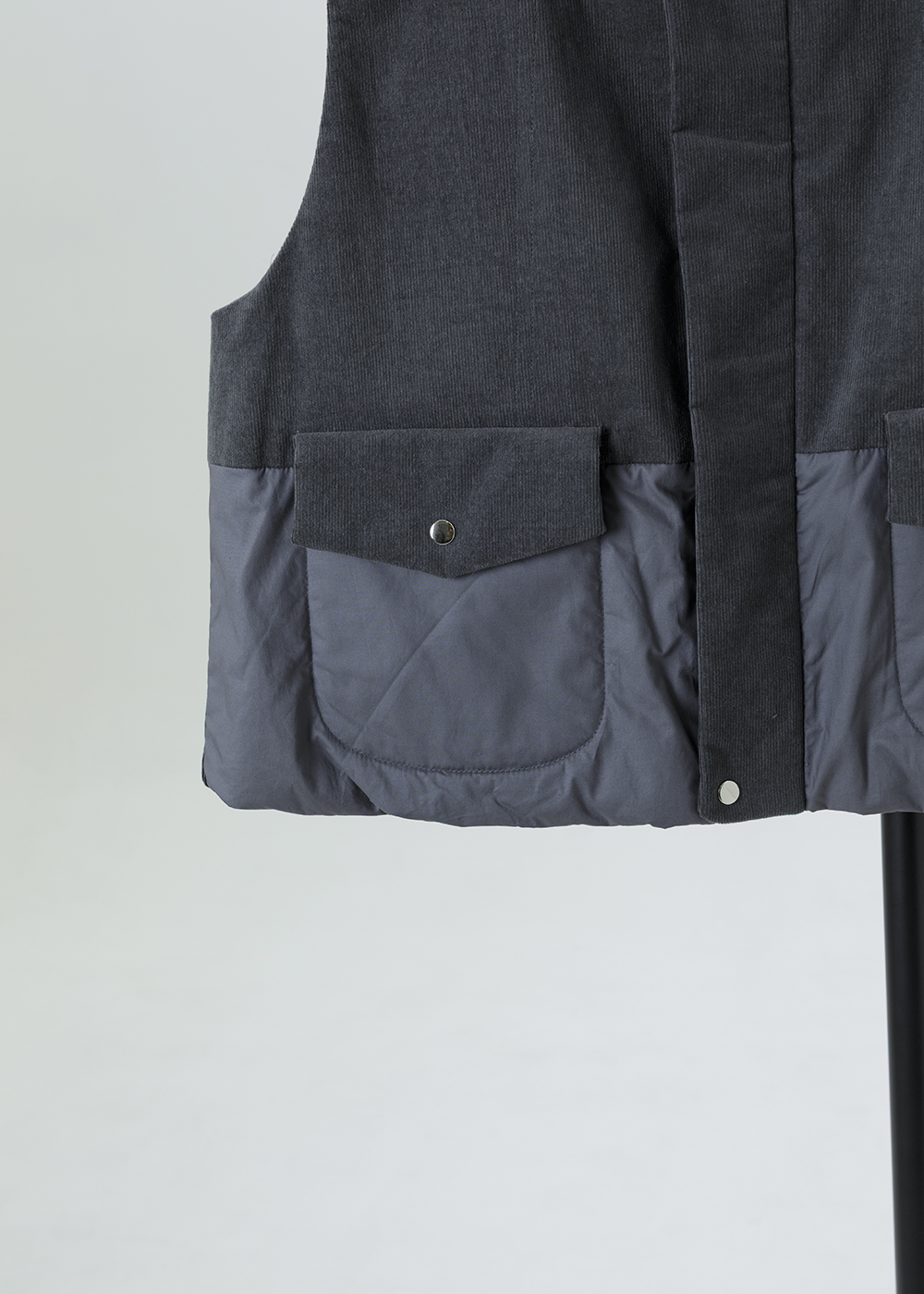 雙材質立領鋪棉背心