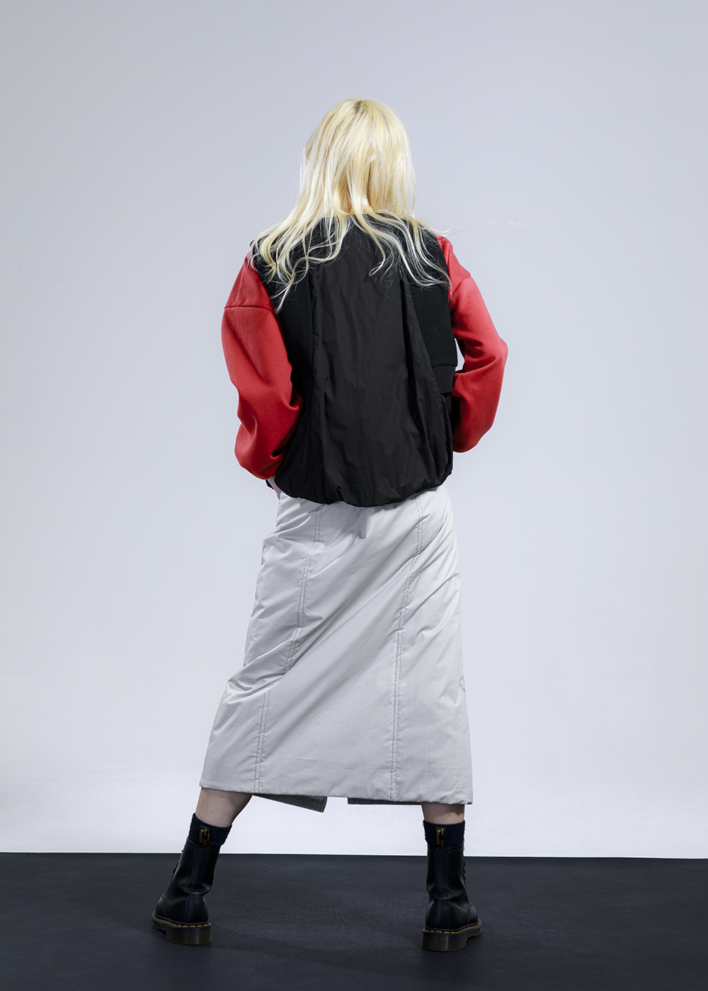 層霧拼接立體剪裁背心