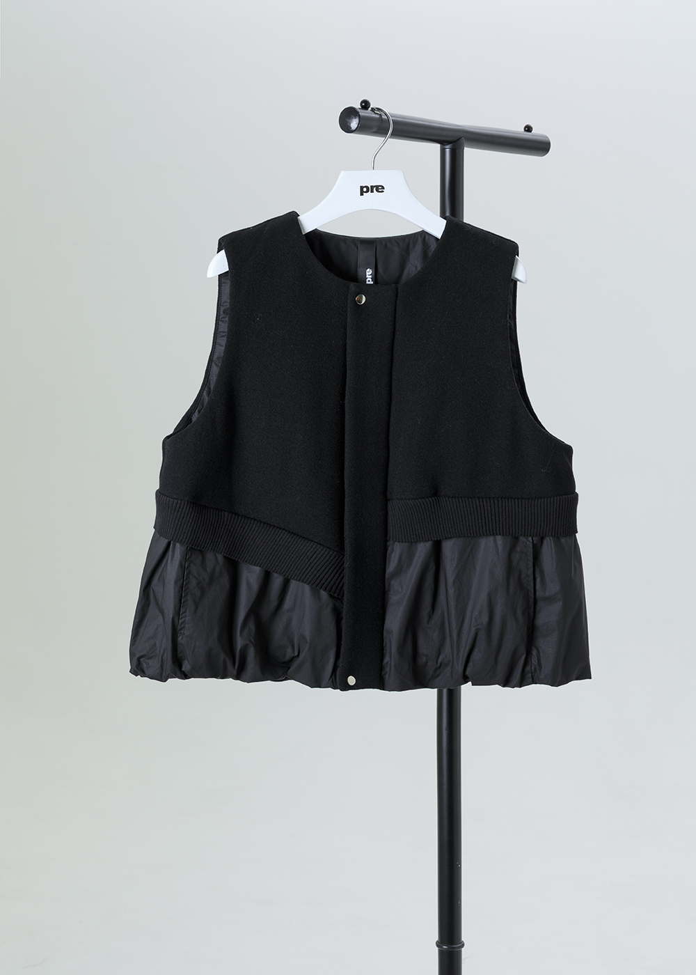 層霧拼接立體剪裁背心