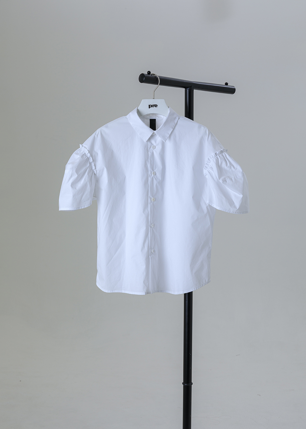 結構感荷葉袖襯衫