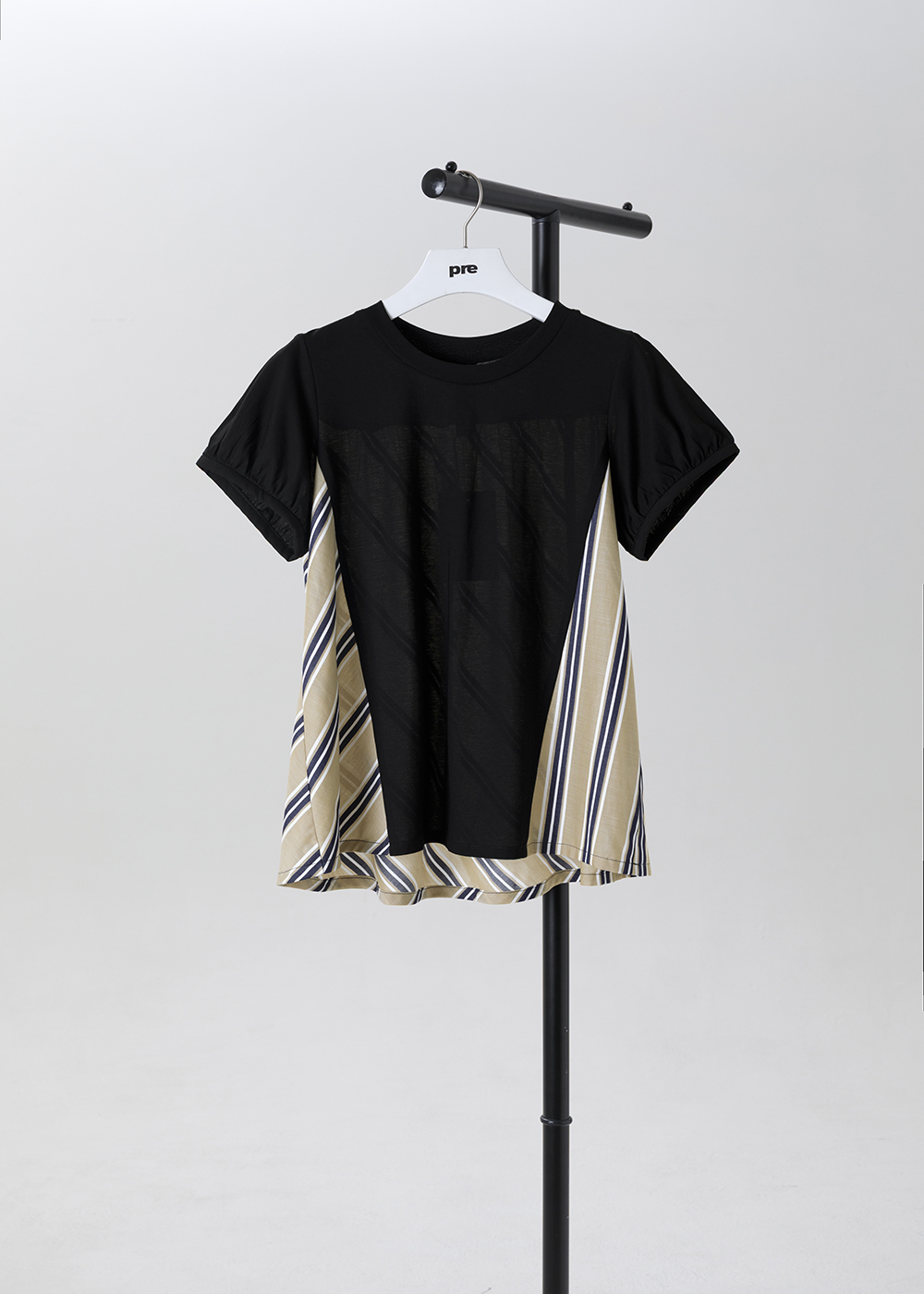 流線靜場拼接棉料短袖