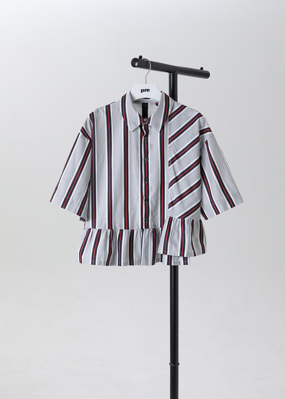 嬉遊拼接荷葉襬飾襯衫