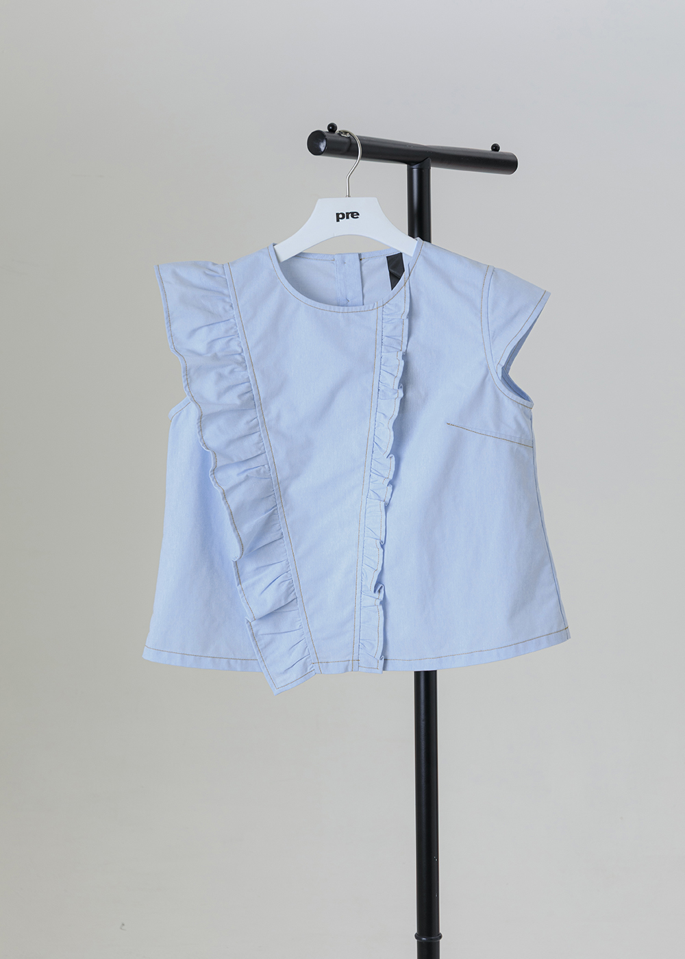 薄織丹寧肌理 |漣漪不對稱荷葉邊上衣 