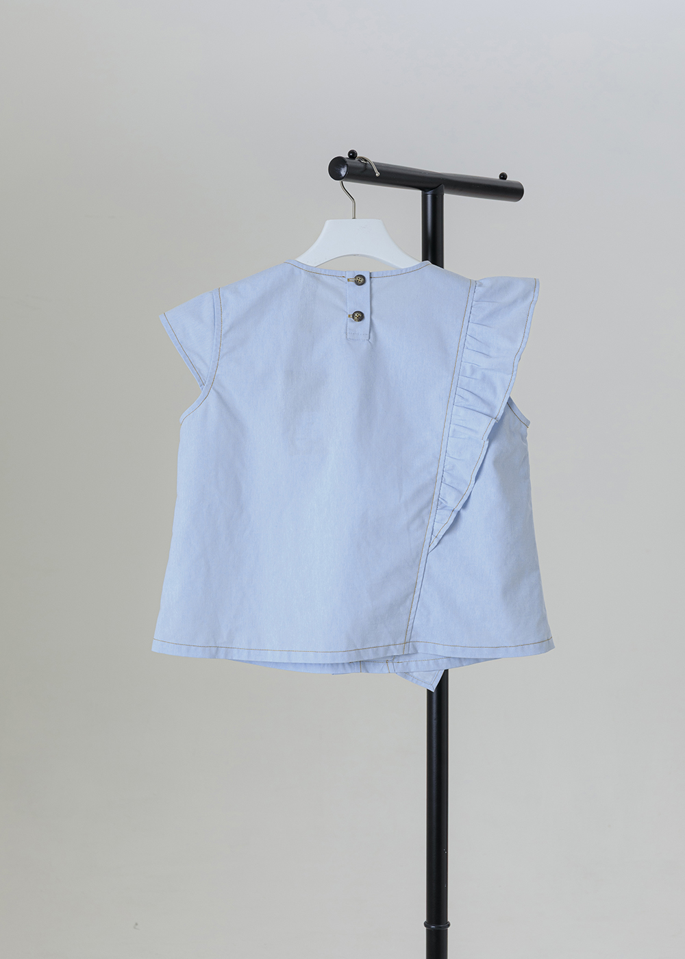 薄織丹寧肌理 |漣漪不對稱荷葉邊上衣 