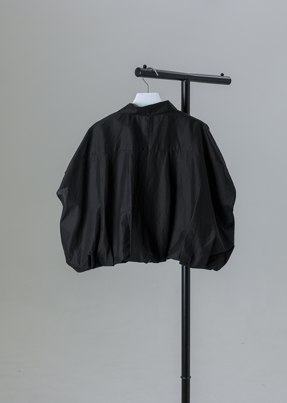 • 隱晦點點 • 幾何架構微格紋繭型襯衫