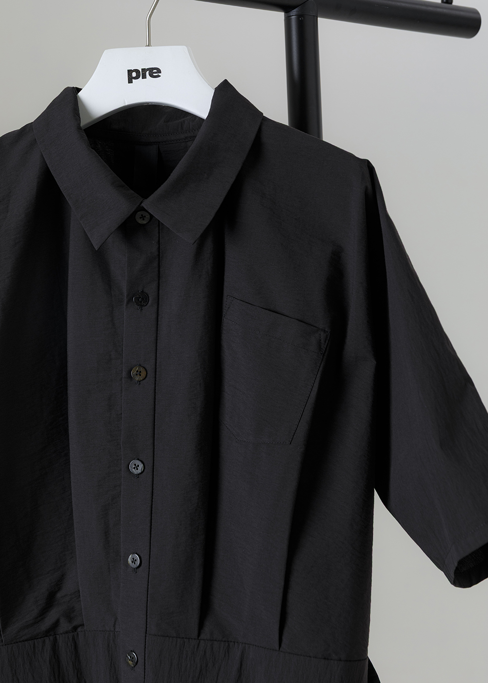 浮冰短版箱型寬袖襯衫