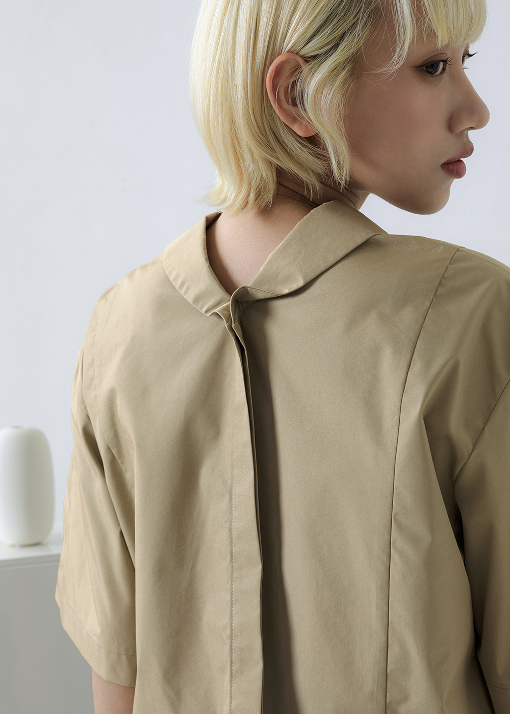 風廊袖口開衩箱型襯衫