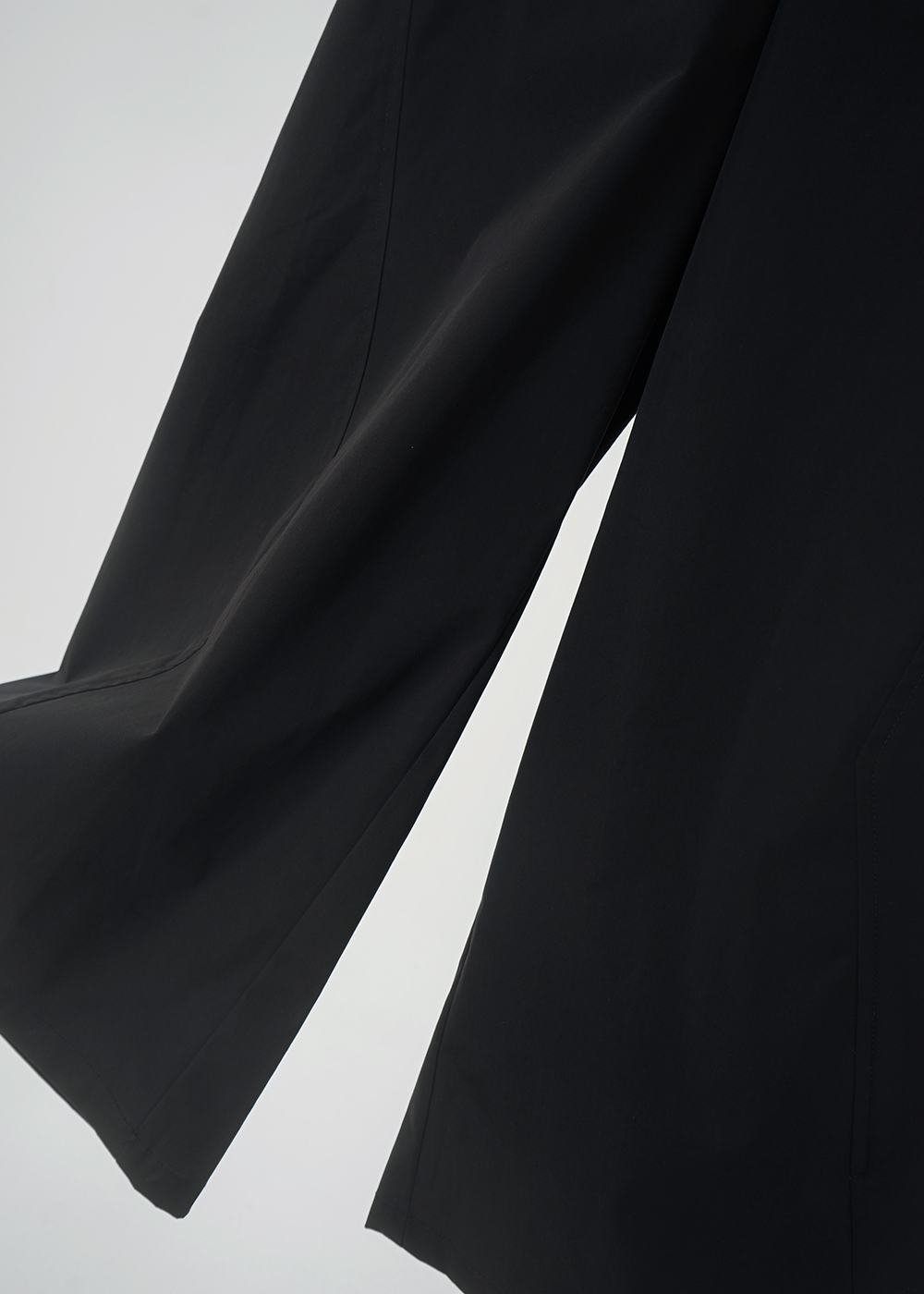Wide-leg Pants