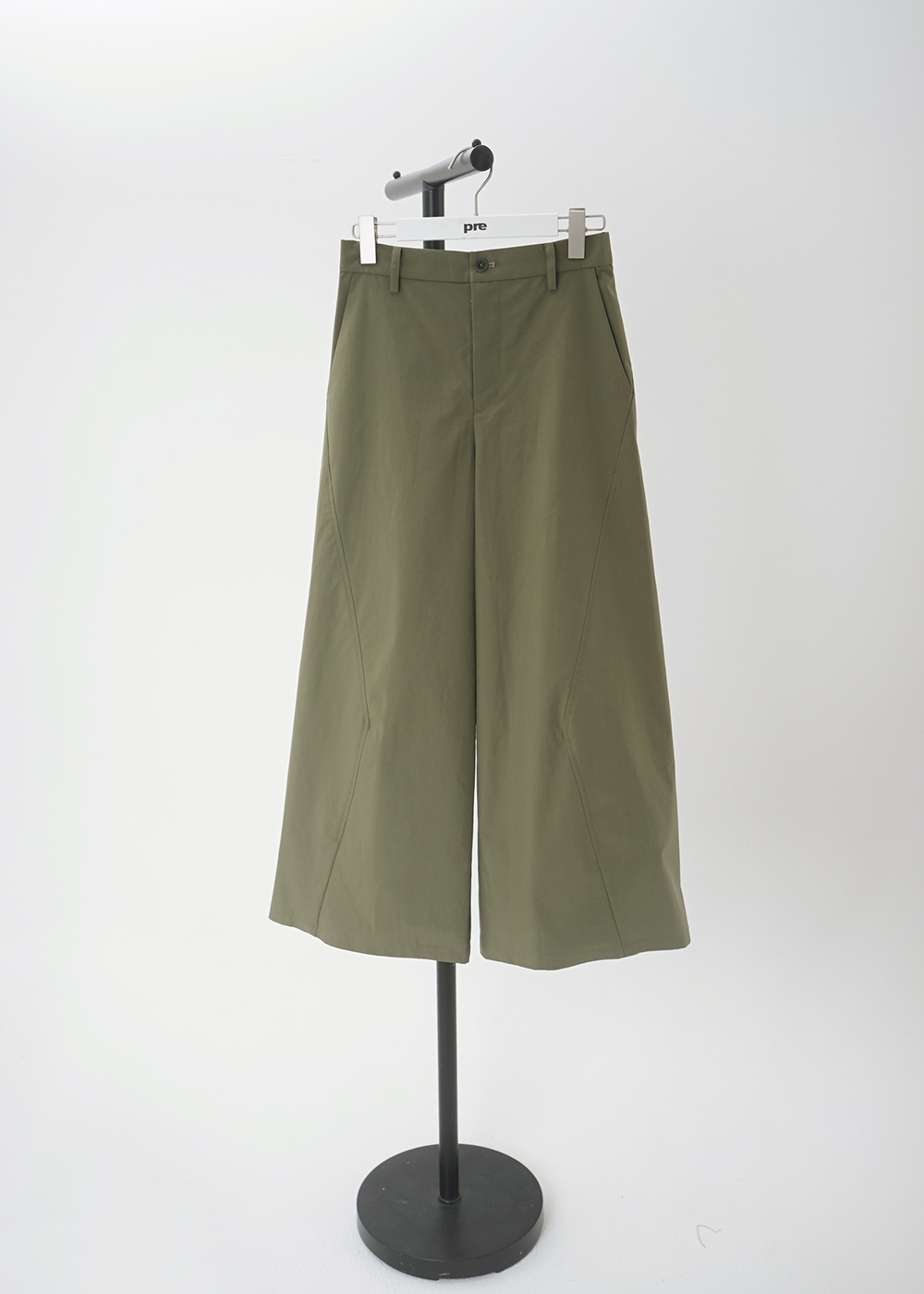 Wide-leg Pants