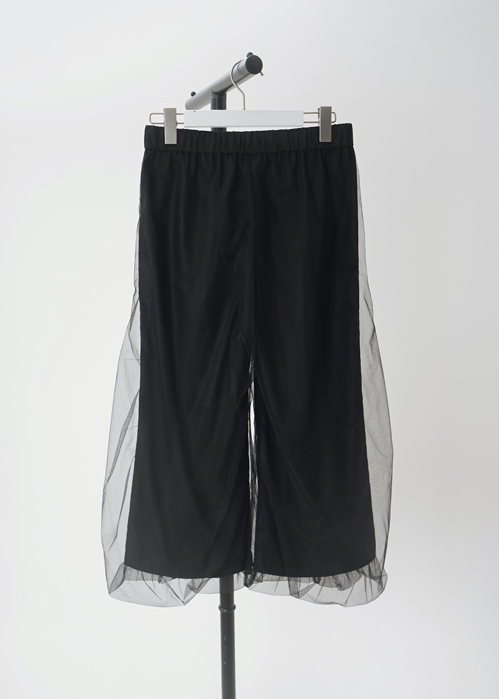 Wide-leg Pants