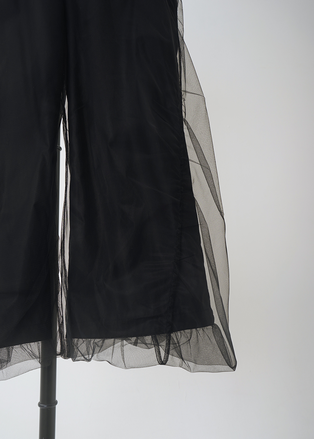 Wide-leg Pants