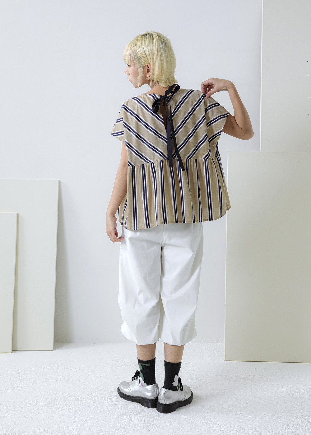  |忘穿・渾然|輕繭立體縮口八分寬褲