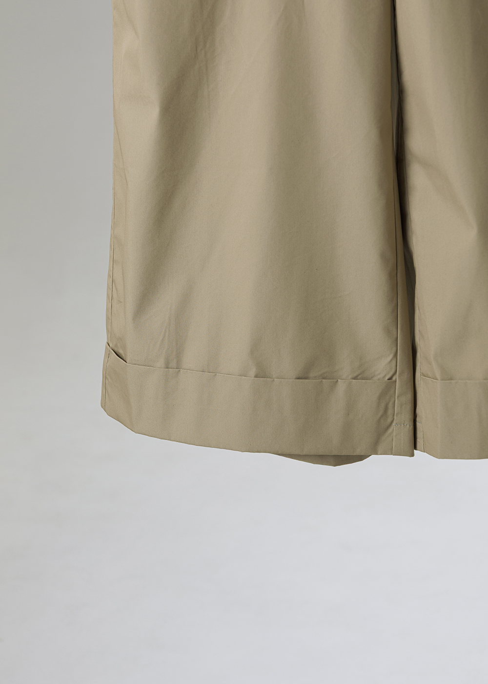 清廓A字寬版反摺褲