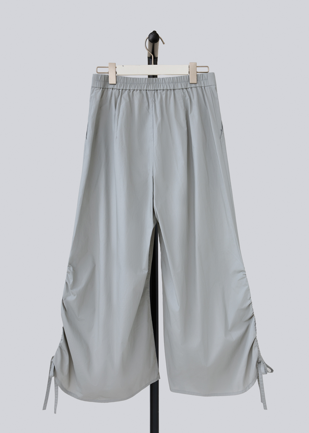 Wide-leg Pants 
